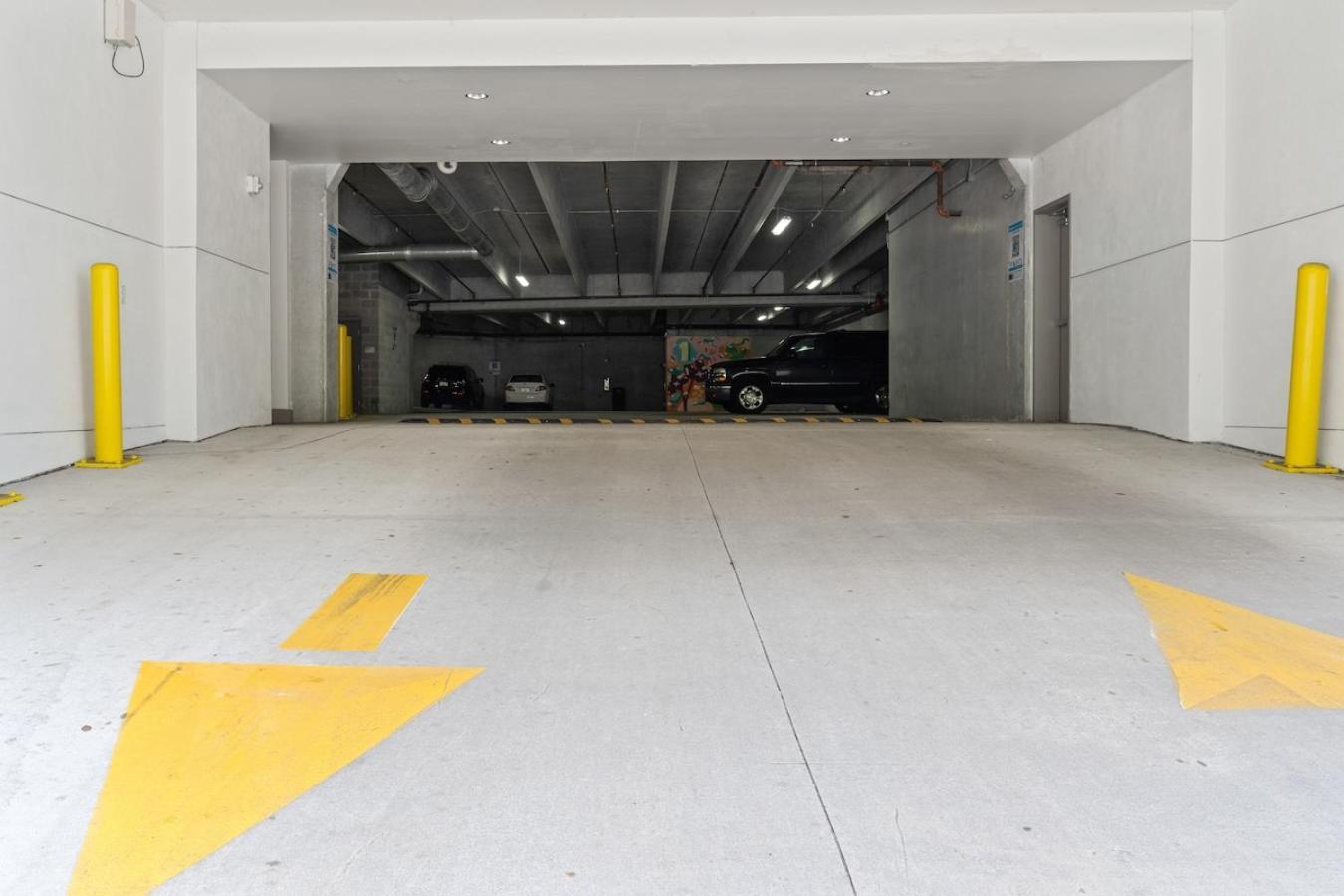 Tropicana Field 2 Bed In Dwtwn With Free Parking Διαμέρισμα Αγία Πετρούπολη Εξωτερικό φωτογραφία