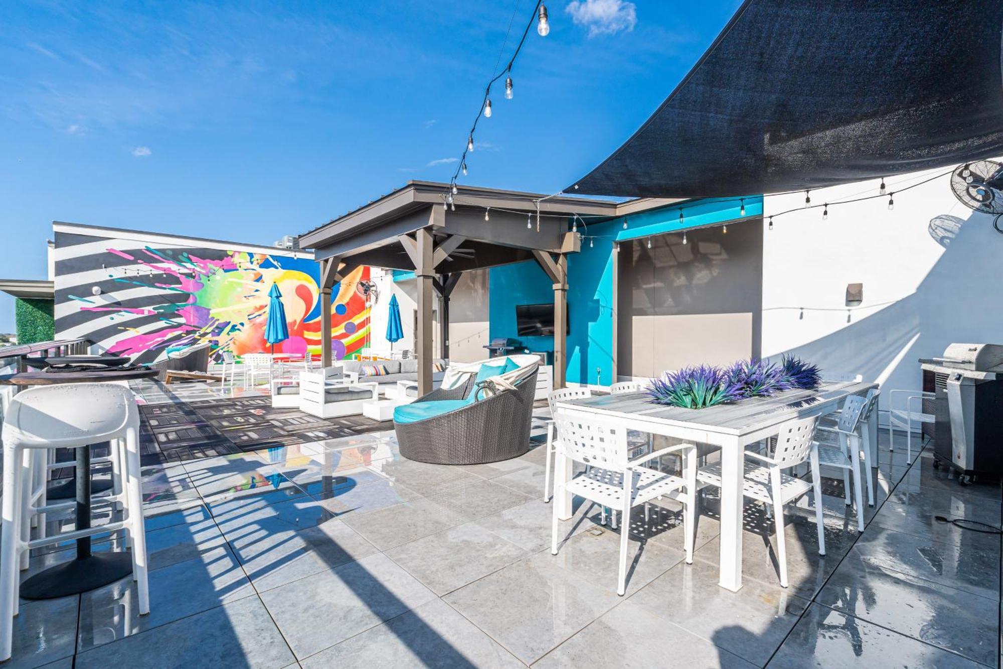 Tropicana Field 2 Bed In Dwtwn With Free Parking Διαμέρισμα Αγία Πετρούπολη Εξωτερικό φωτογραφία